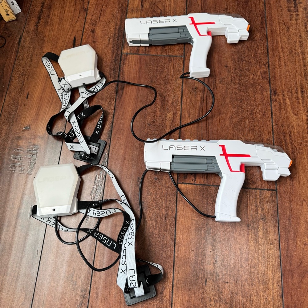 Laser X Blaster 944830 2 Blasters With Vest Receiver